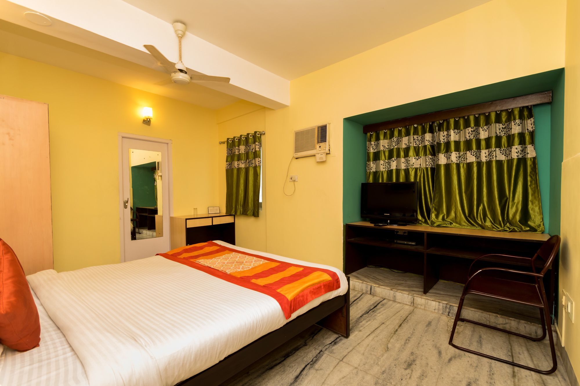Alīpur Super Hotel O Alipore Near Chetla Formerly Alipore Guest House מראה חיצוני תמונה